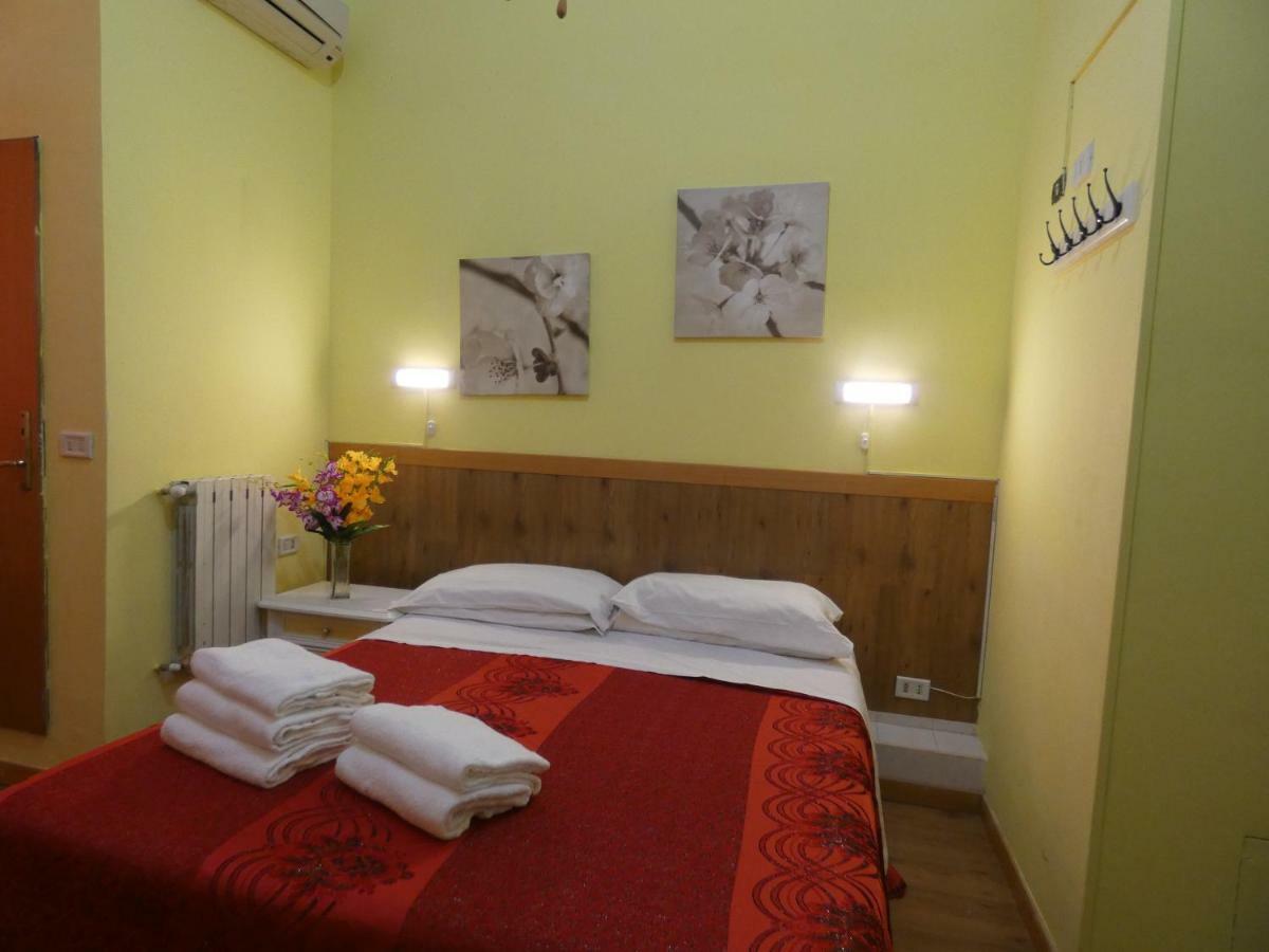 רומא Sunlight Guest House מראה חיצוני תמונה
