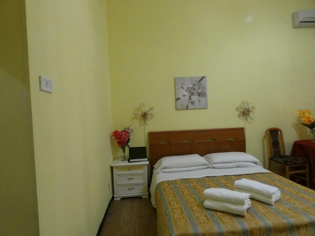 רומא Sunlight Guest House מראה חיצוני תמונה